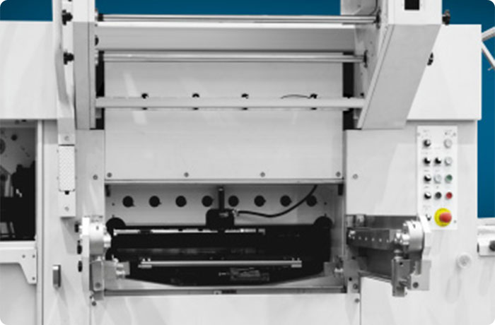 upload/1c/202505/double-unit-automatic-die-cutting-hot-stamping-machine-3.jpg