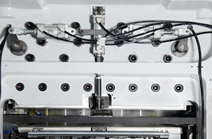 upload/1c/202505/double-unit-automatic-heavy-pressing-hot-stamping-waste-removing-die-cutting-machine-1.jpg