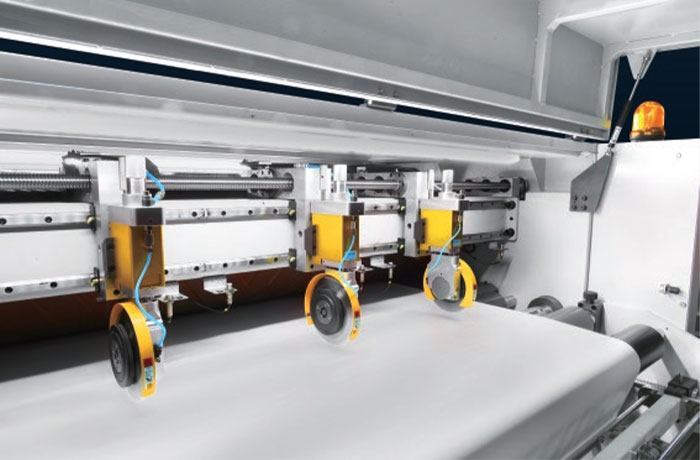 upload/1c/202505/intelligent-double-rotary-sheeter-with-mark-register-1.jpg