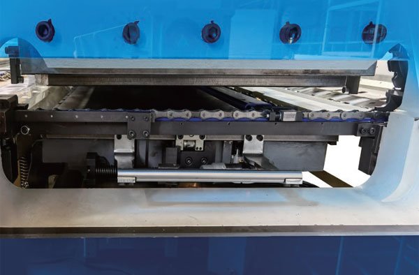 upload/1c/202508/automatic-die-cutting-machine-with-stirpping-double-cam-gripper-bar-6.jpg